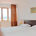 Szálloda Vemara Club And - Free Parking And Free Access 3*