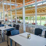 Vemara Club And - Free Parking And Free Access Szálloda Obzor