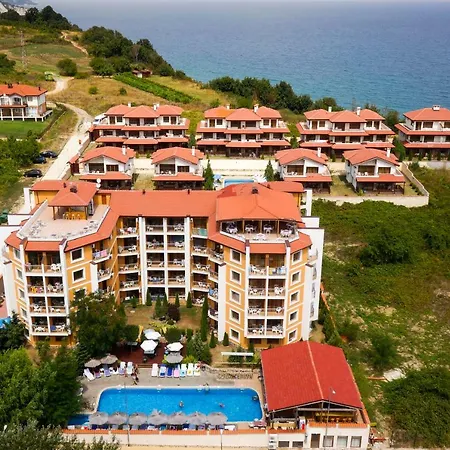 Hotel Vemara Club And - Free Parking And Free Access