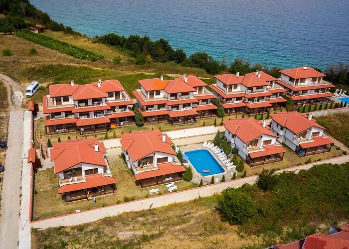 Vemara Club And - Free Parking And Free Access