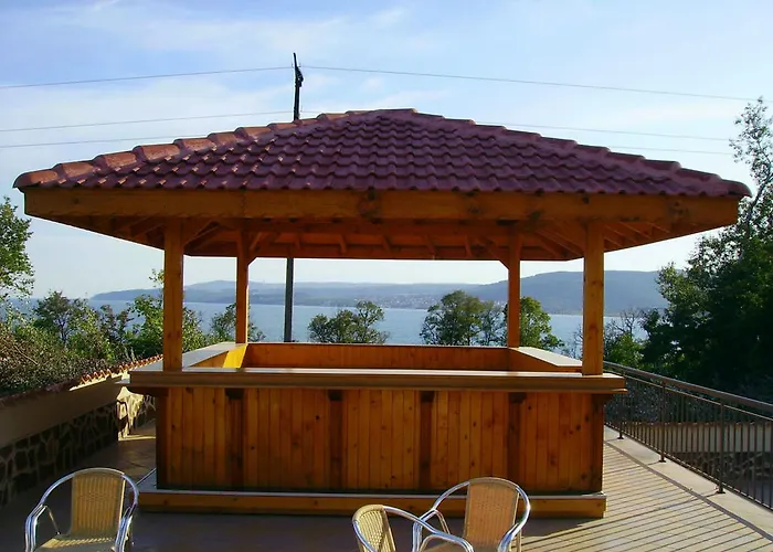 Vemara Club And - Free Parking And Free Access Hotel Obzor