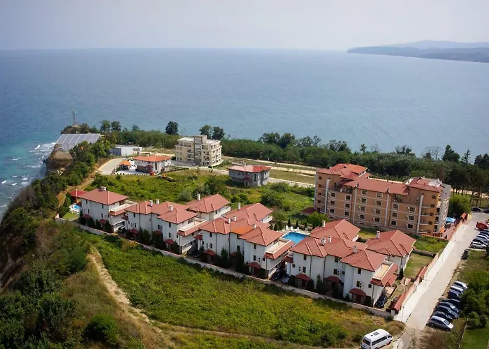 Hotel Vemara Club And - Free Parking And Free Access
