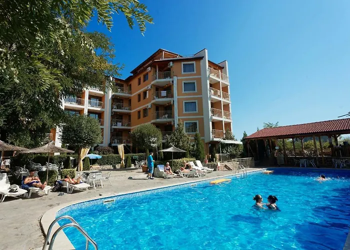 Hotel Vemara Club And - Free Parking And Free Access Obzor