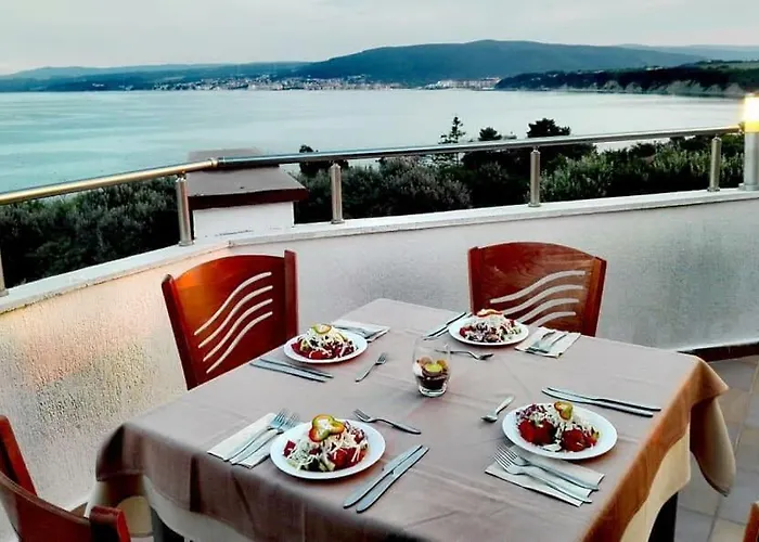 Vemara Club And - Free Parking And Free Access 3*