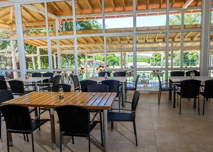 Vemara Club And - Free Parking And Free Access 3* Obzor